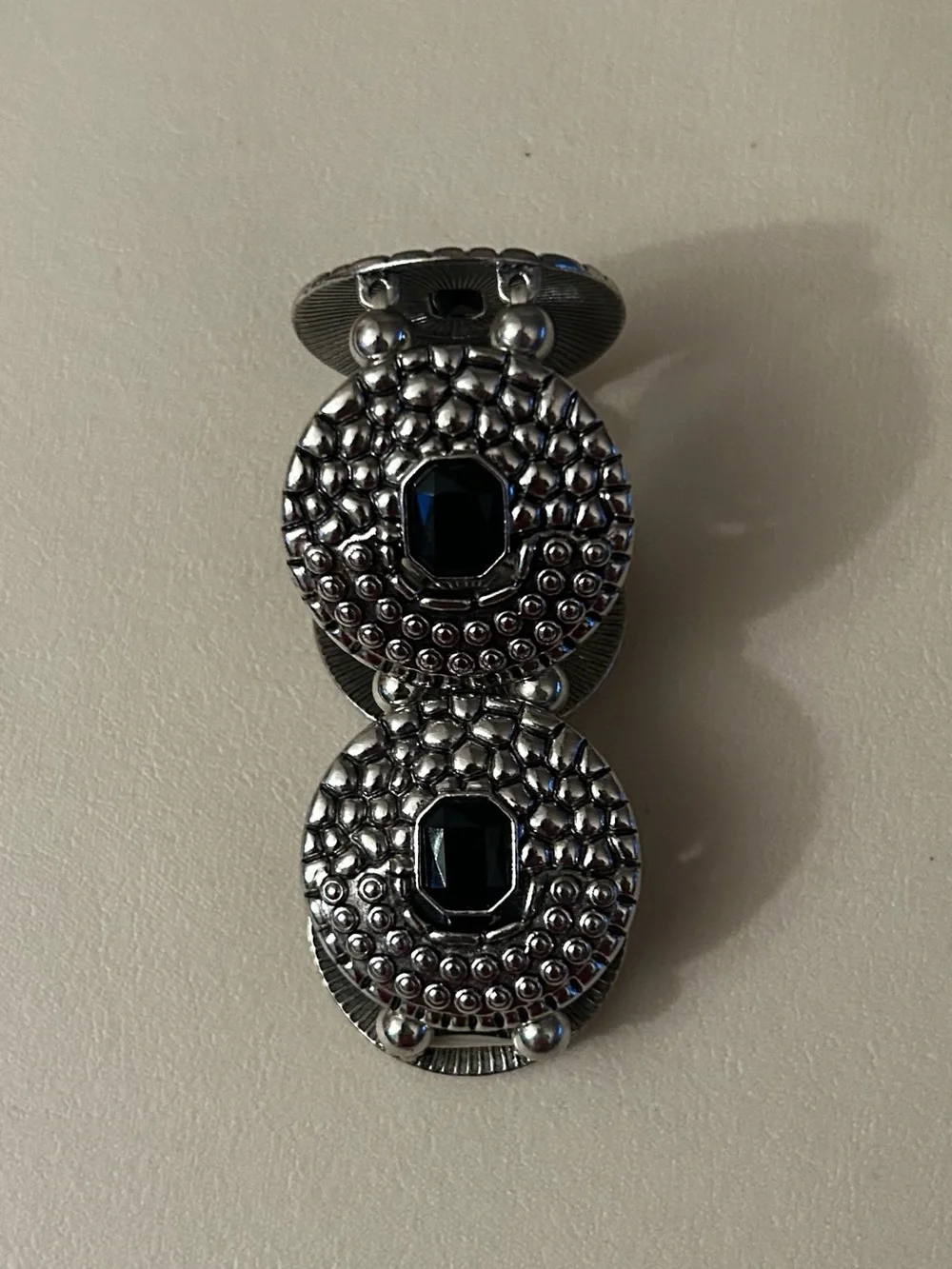 N/A elegant silver